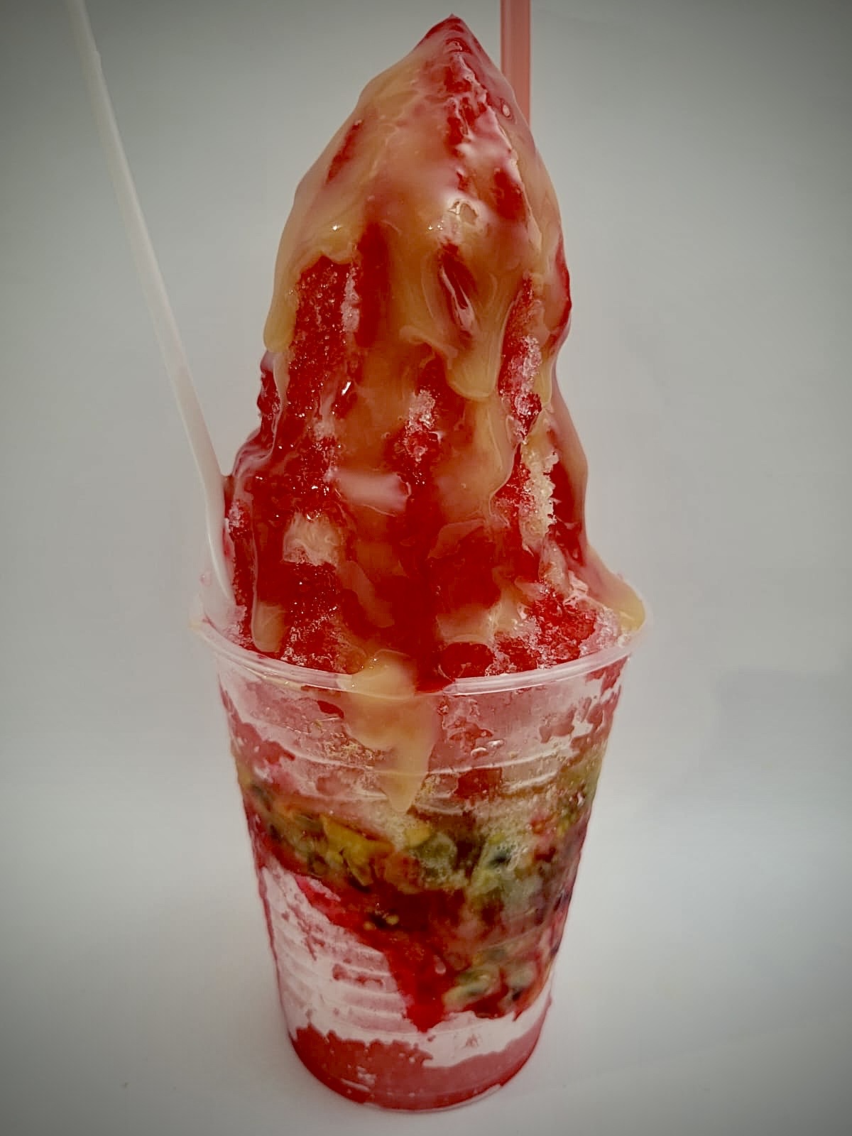 Raspado clásico con melao de frutos rojos